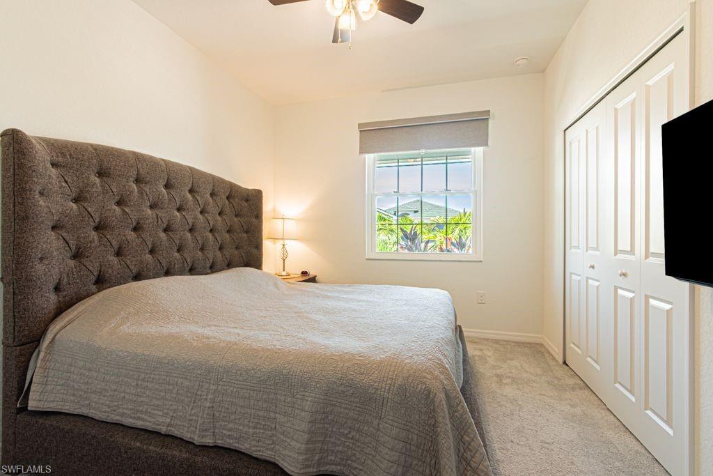 HAMPTON LAKES - Residential