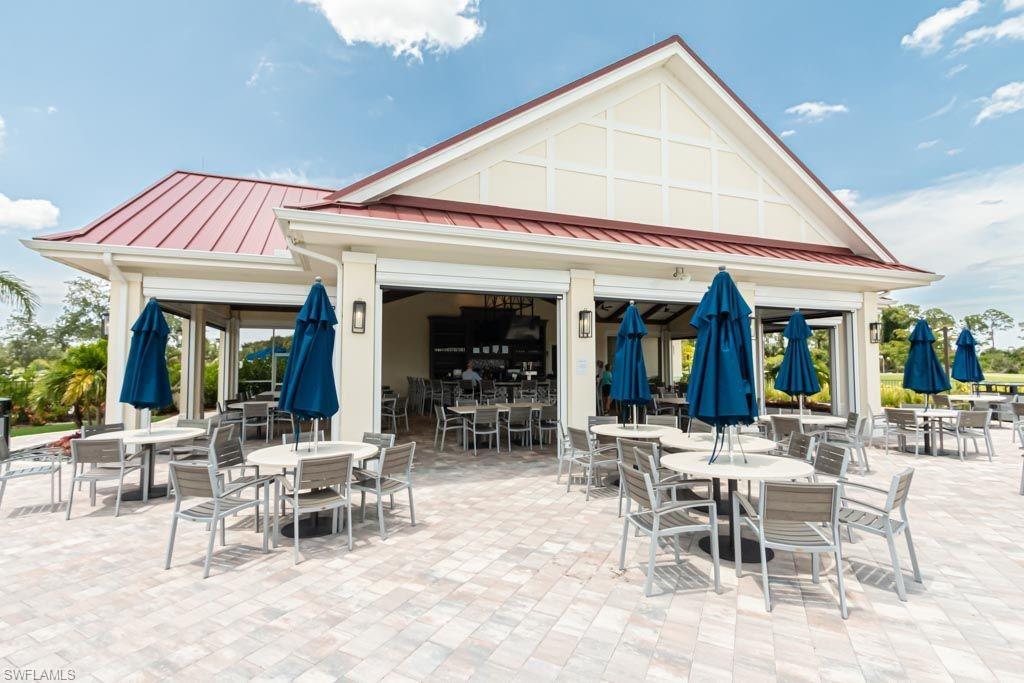 HAMPTON LAKES - Residential