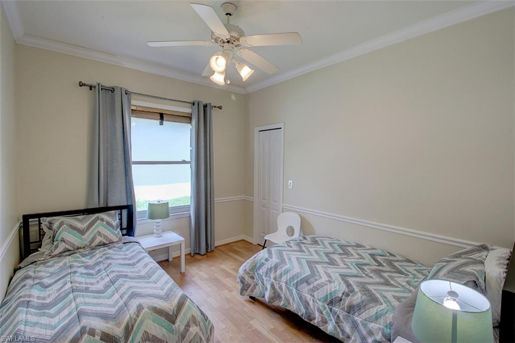 NAPLES PARK - Residential