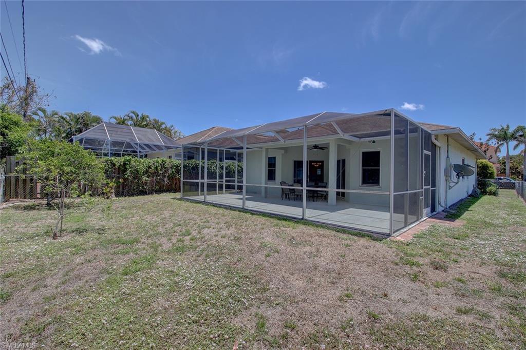 NAPLES PARK - Residential