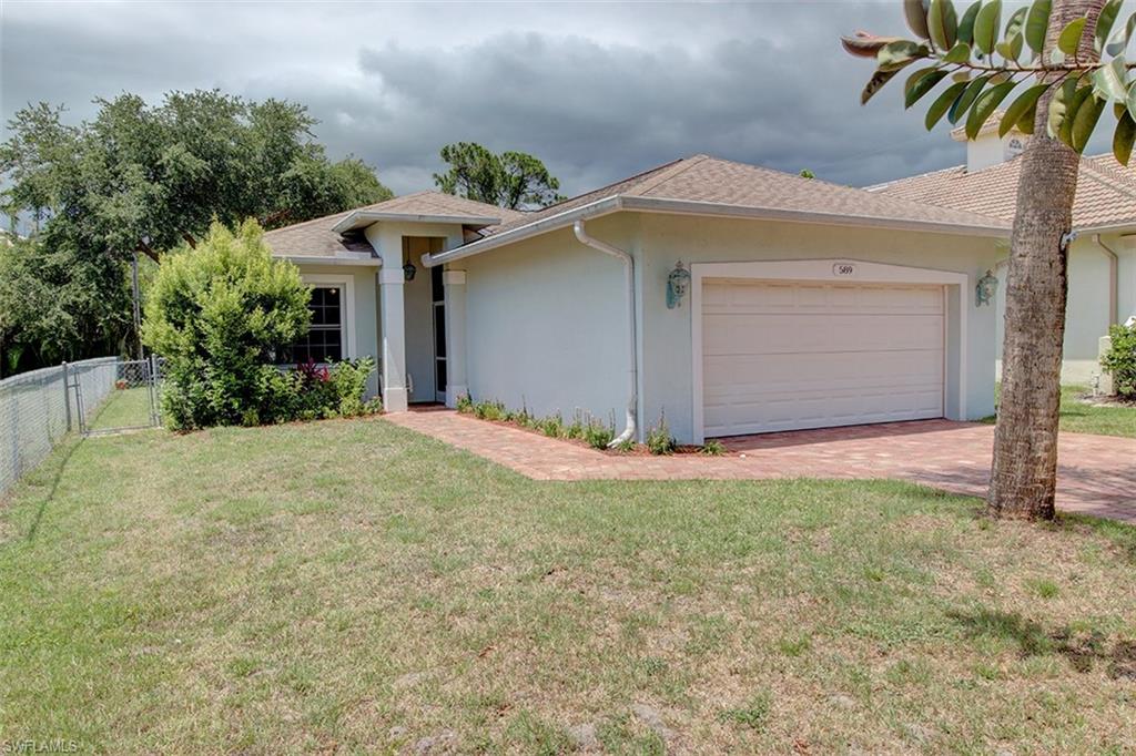 NAPLES PARK - Residential