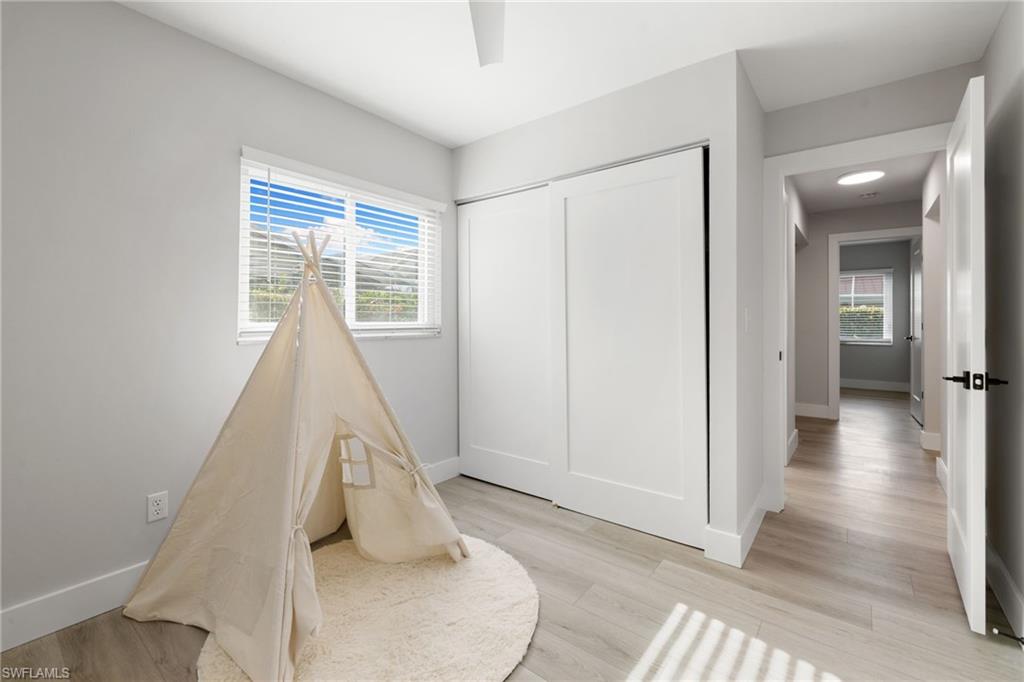 WESTLAKE - Residential