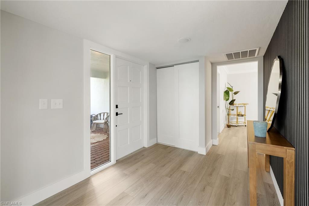 WESTLAKE - Residential