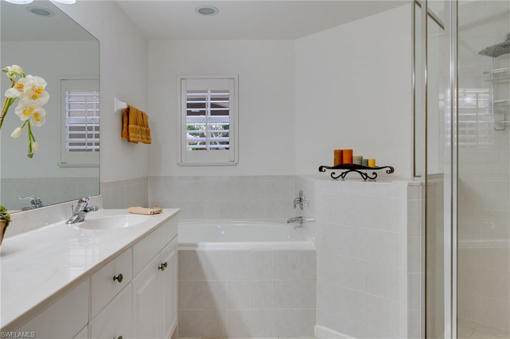 OXFORD POINTE - Residential