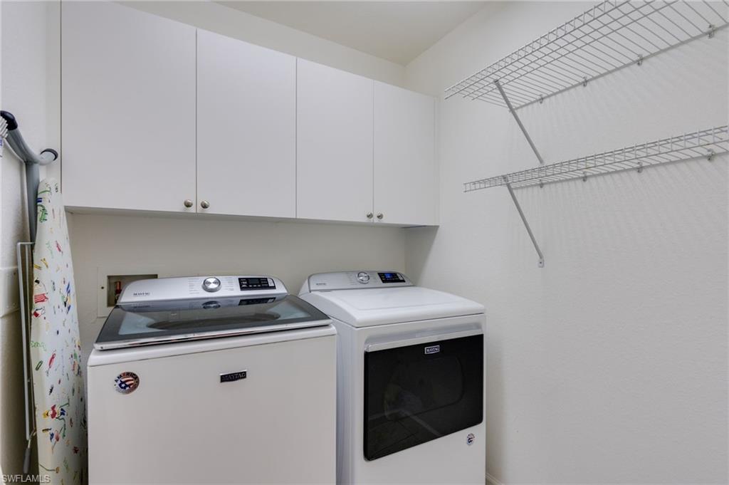 OXFORD POINTE - Residential