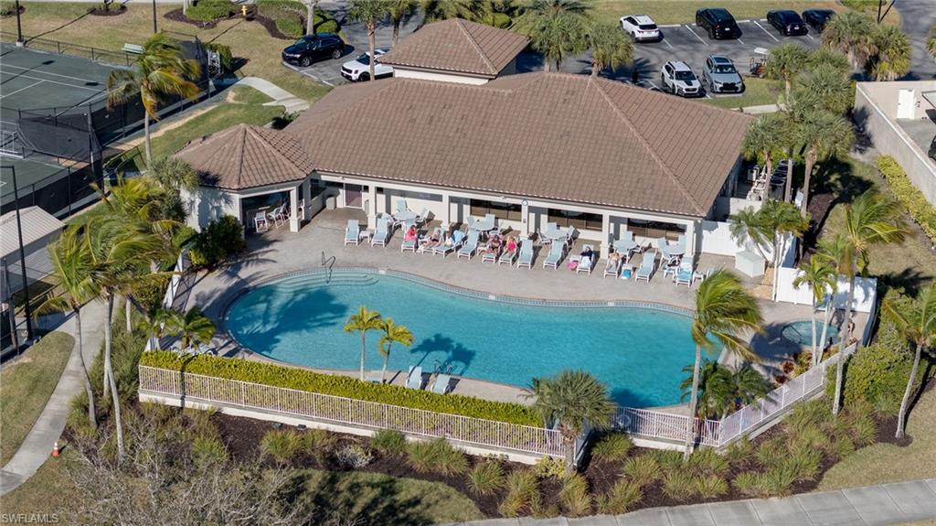 OXFORD POINTE - Residential