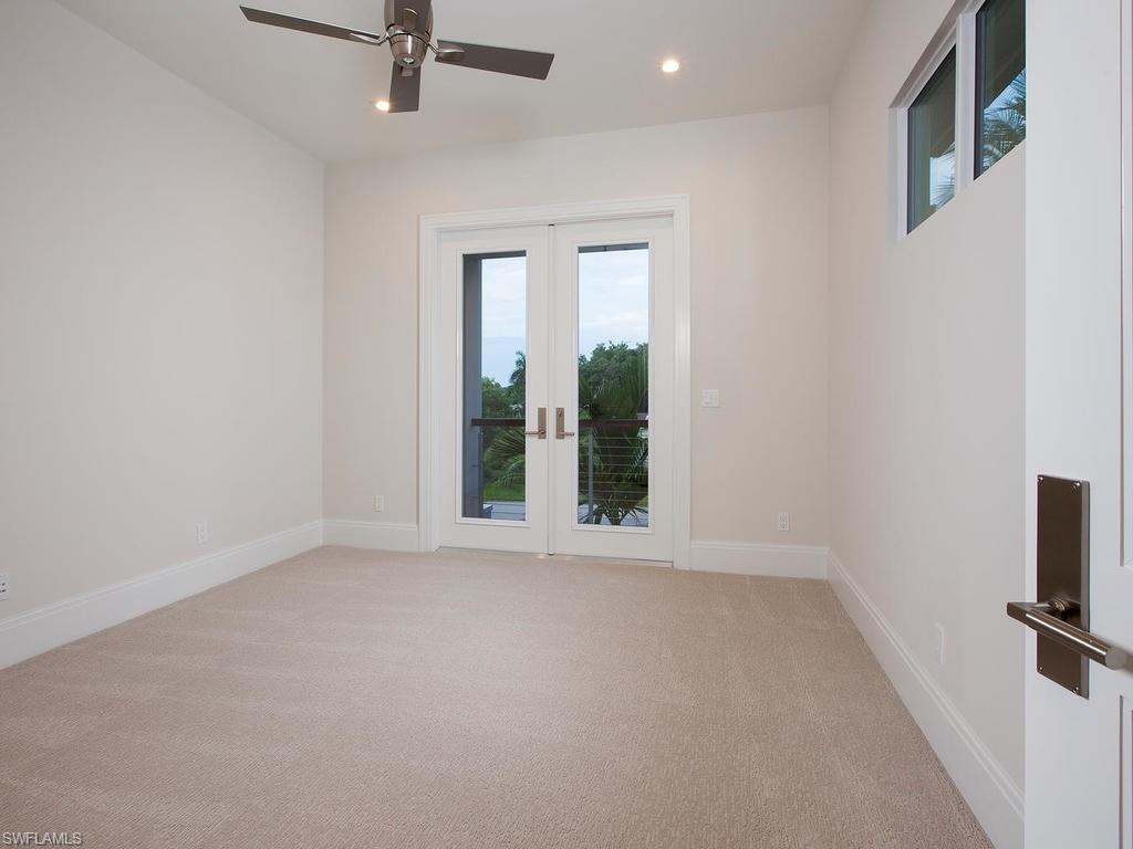 MOORINGS - Residential