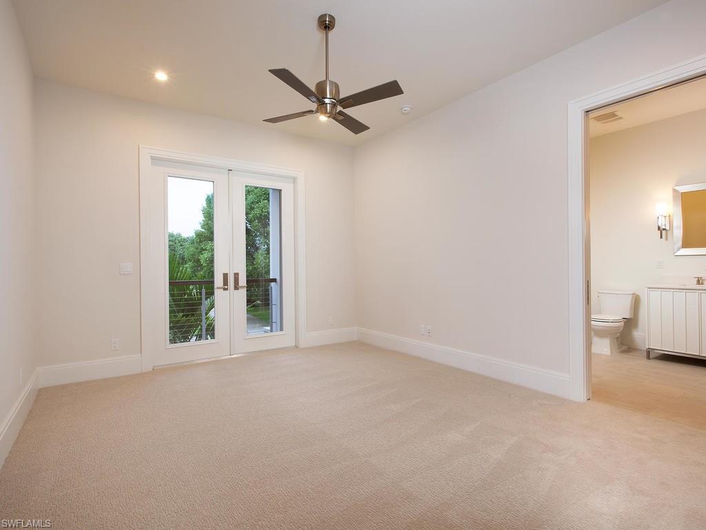 MOORINGS - Residential