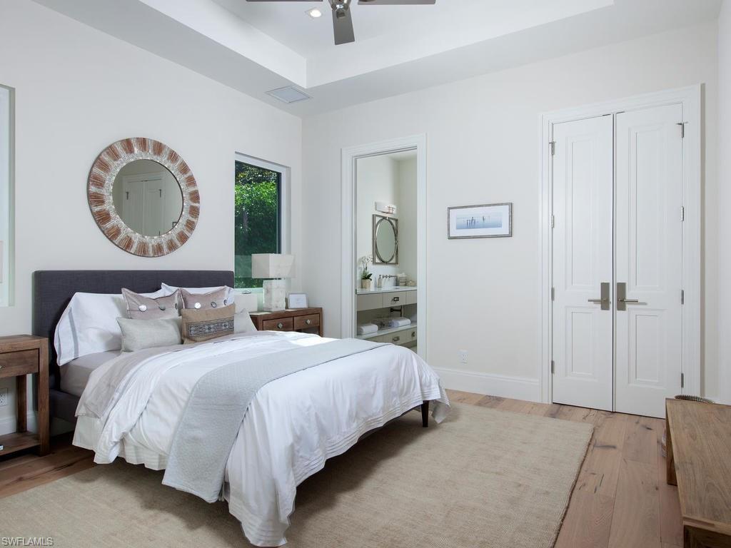 MOORINGS - Residential