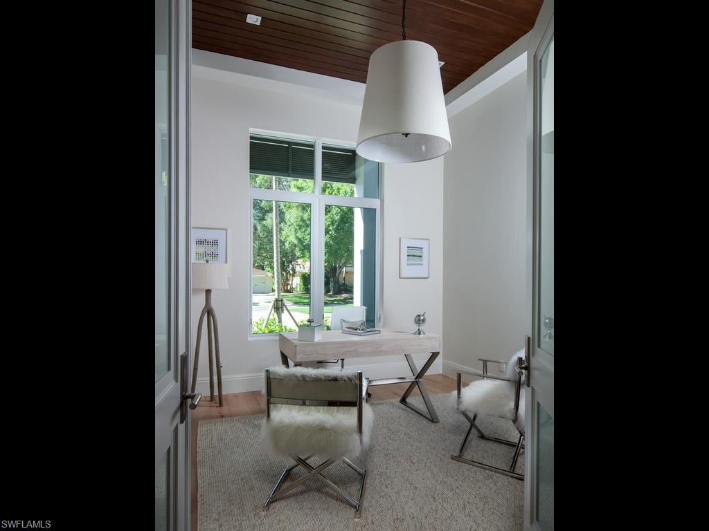 MOORINGS - Residential