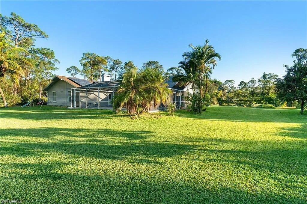 GOLDEN GATE ESTATES - Residential