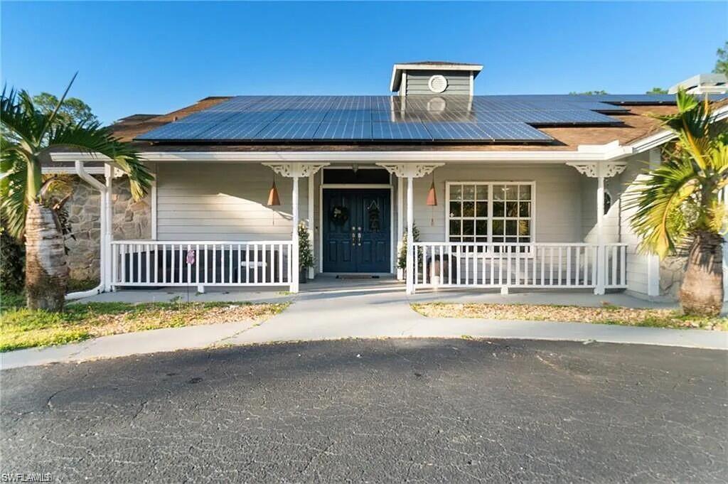 GOLDEN GATE ESTATES - Residential