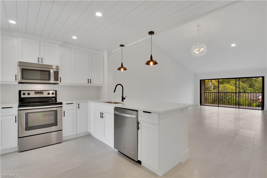 ABBINGTON VILLAGE - Residential