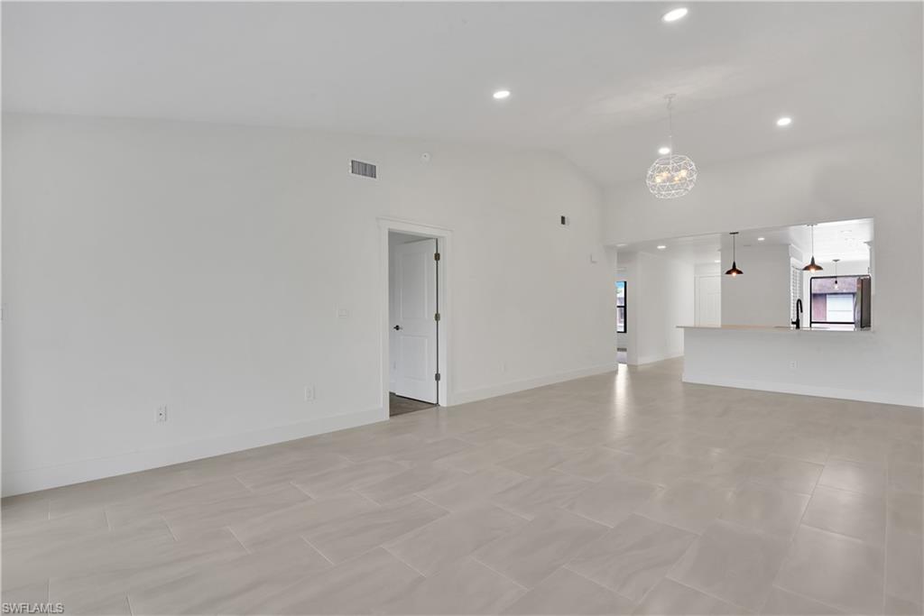 ABBINGTON VILLAGE - Residential