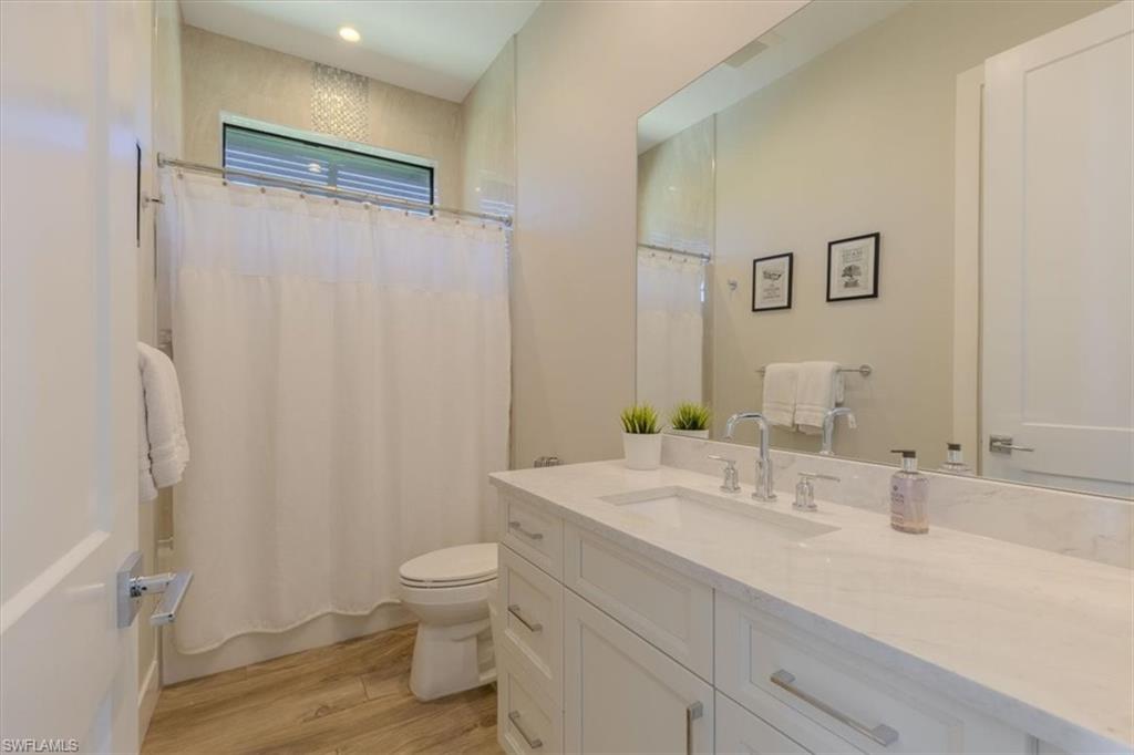 NAPLES PARK - Residential