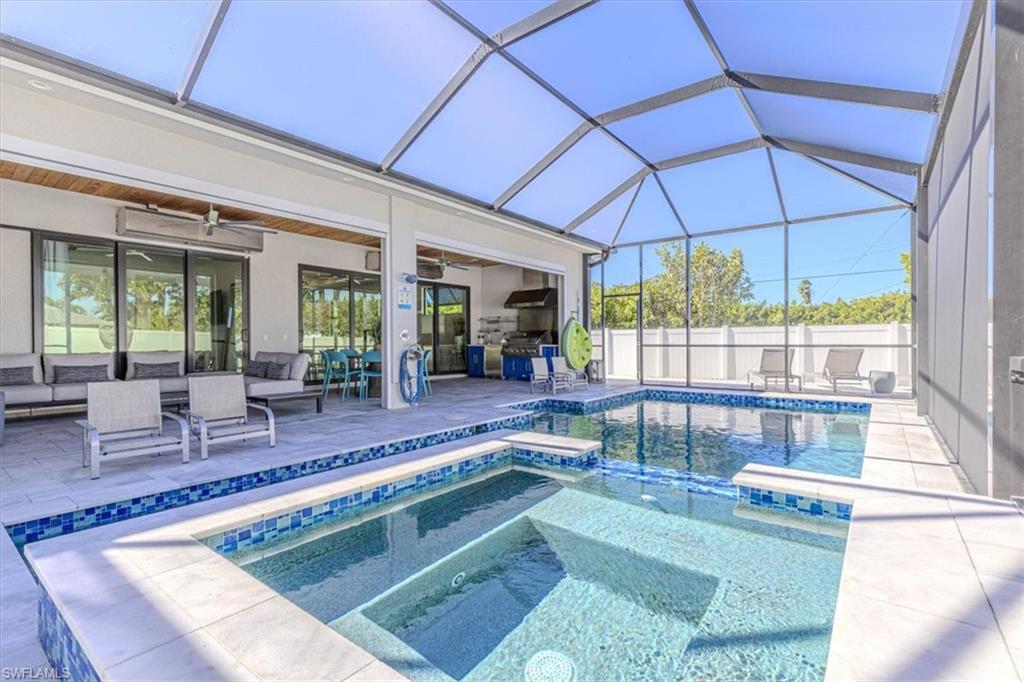 NAPLES PARK - Residential