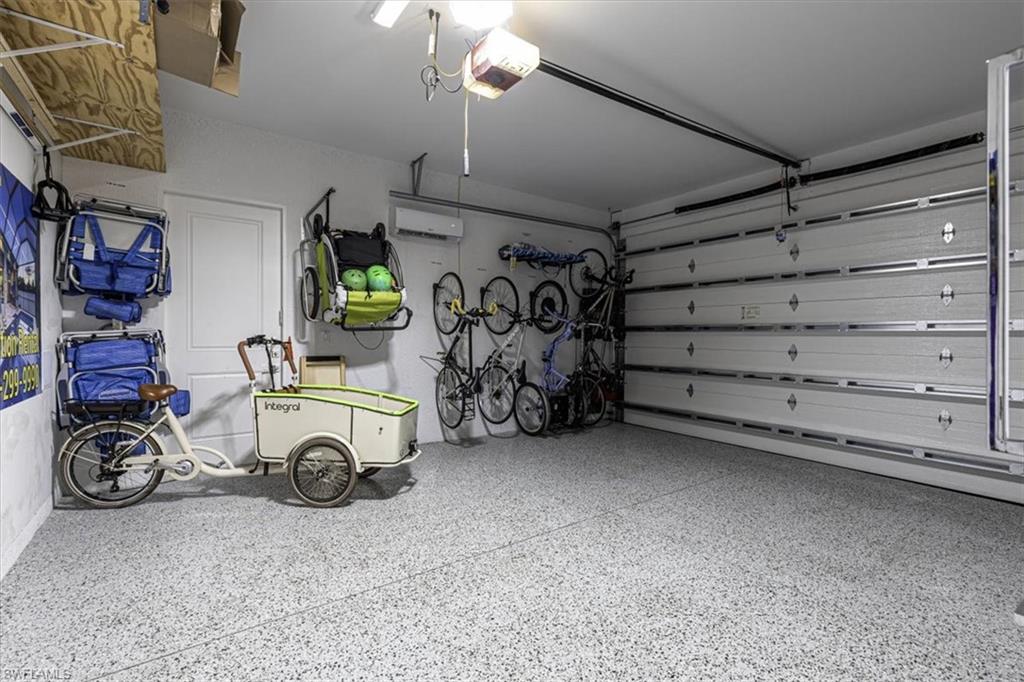 NAPLES PARK - Residential