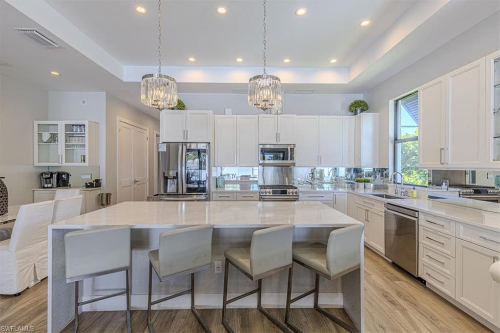 NAPLES PARK - Residential