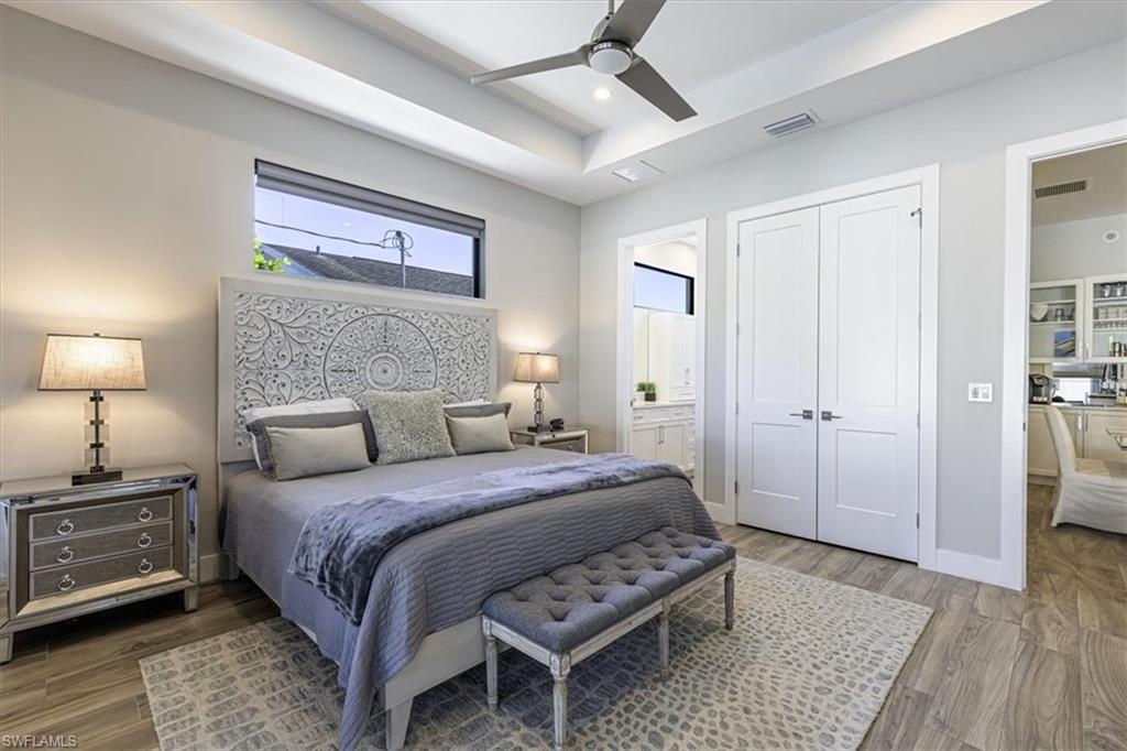 NAPLES PARK - Residential