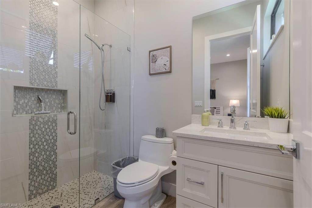 NAPLES PARK - Residential