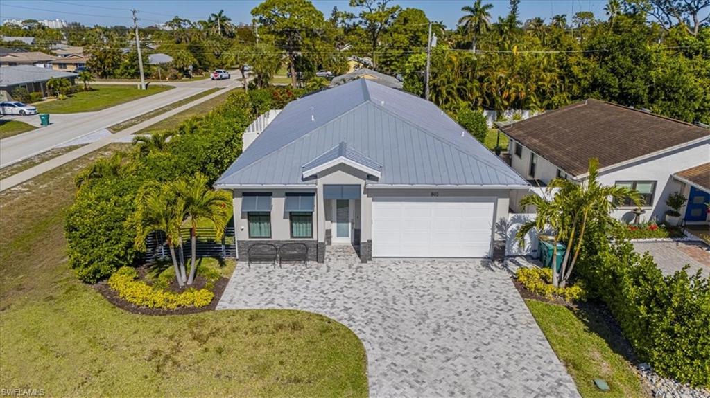 NAPLES PARK - Residential