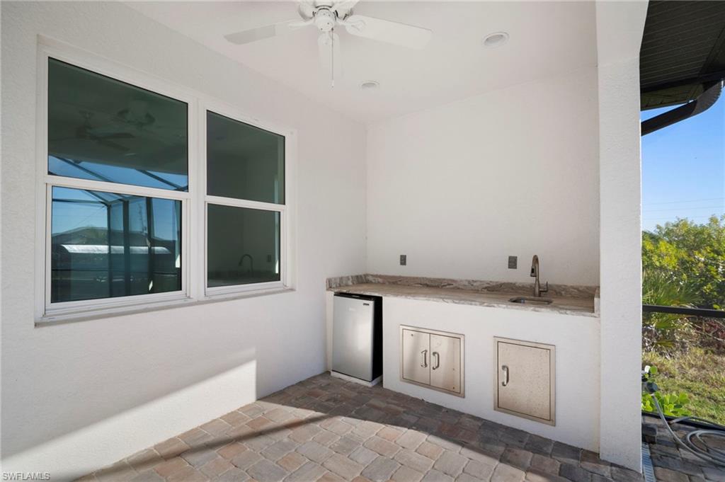 SOUTH GULF COVE - Residential