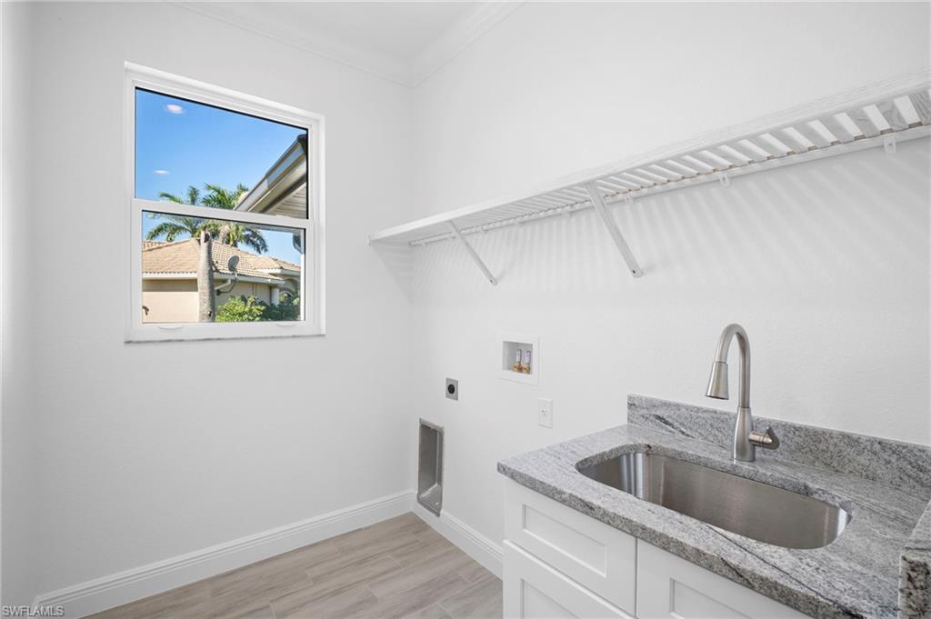 SOUTH GULF COVE - Residential