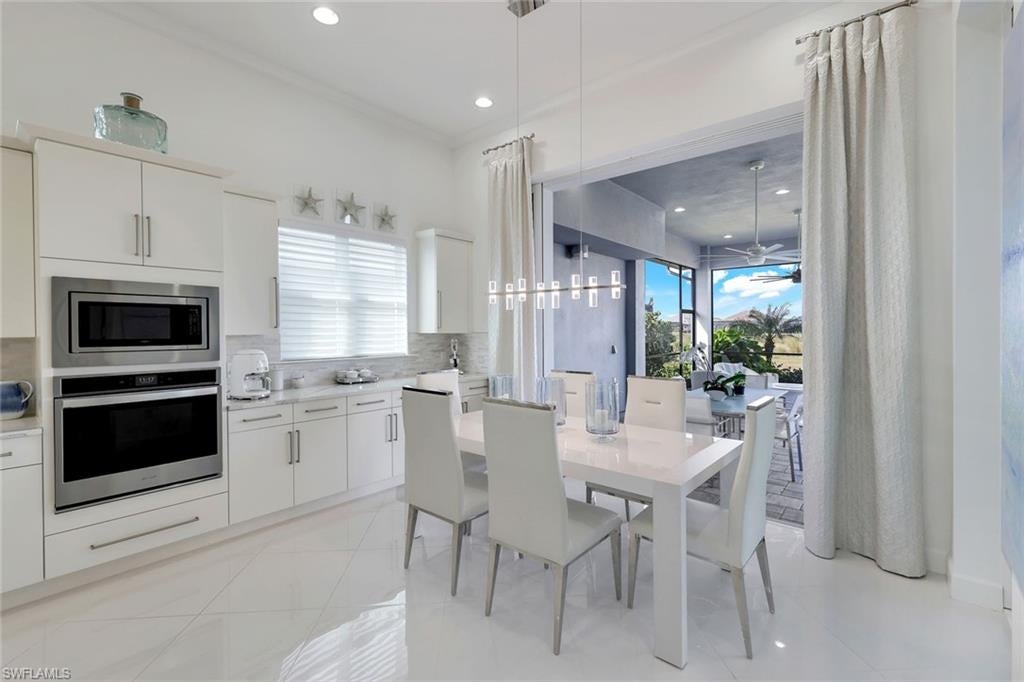 6245 Negril Isle DR
