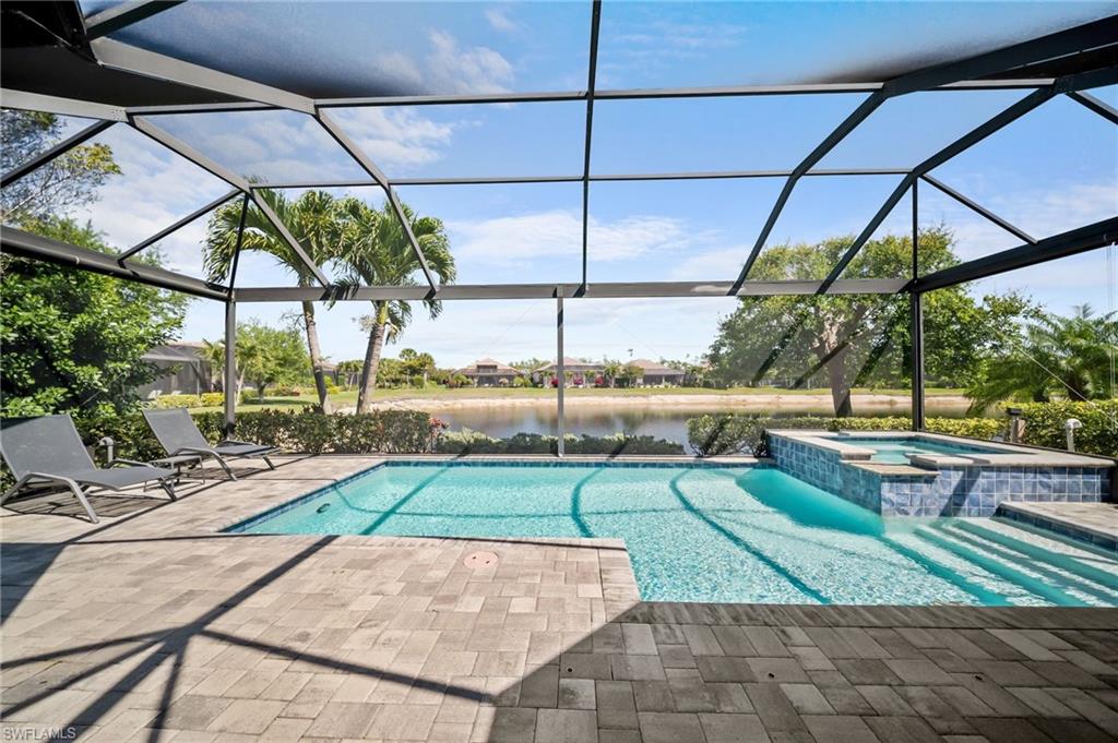 ESPLANADE - Residential Lease