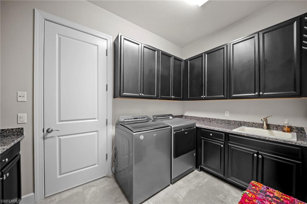 ESPLANADE - Residential Lease