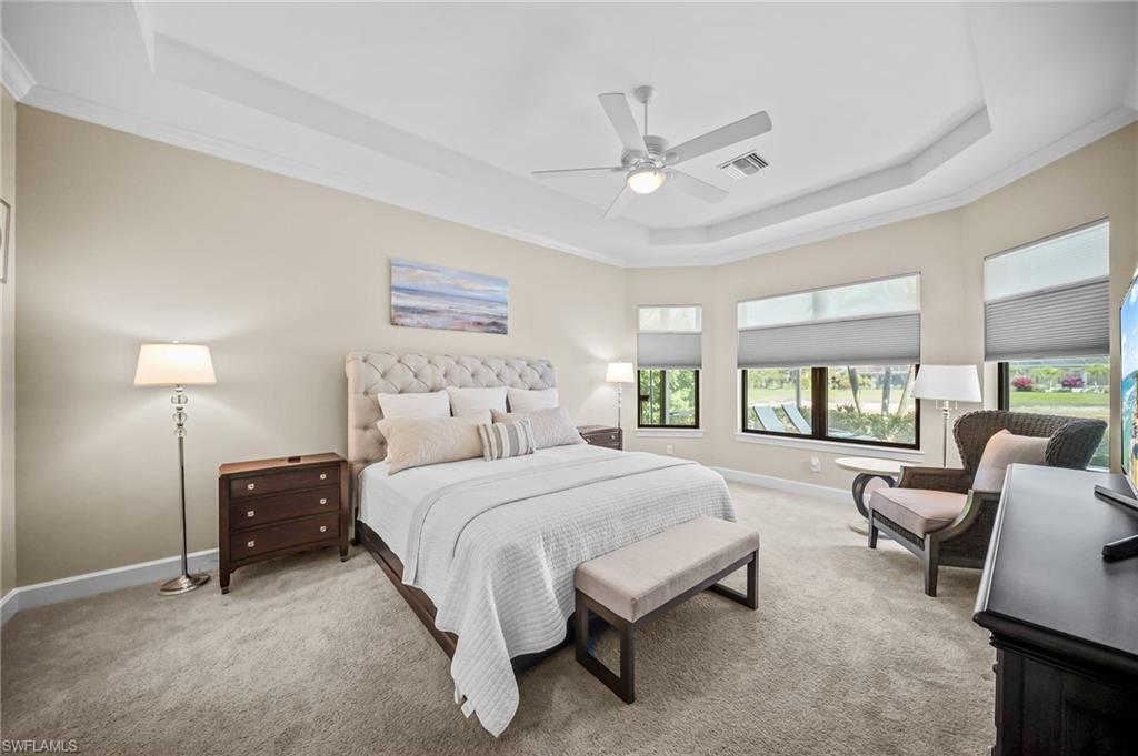 ESPLANADE - Residential Lease