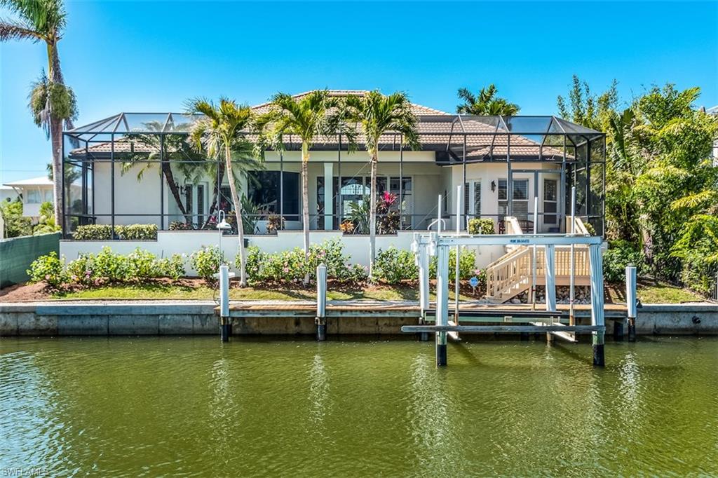 ROYAL HARBOR - Residential