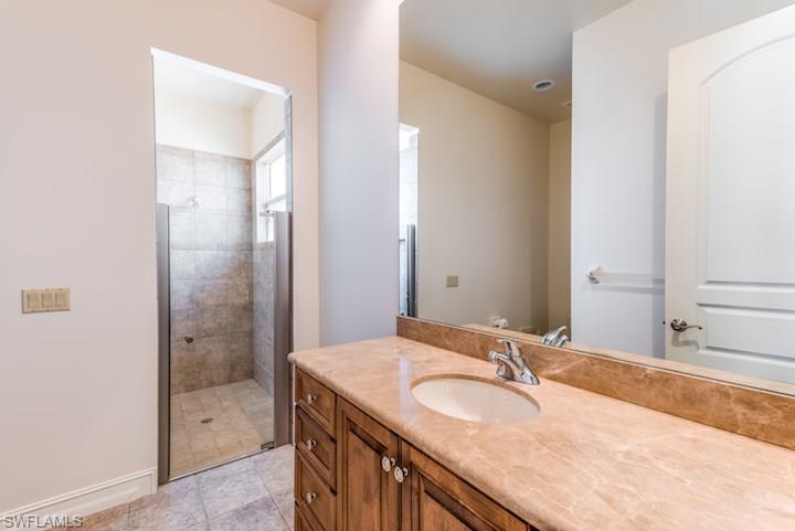 ROYAL HARBOR - Residential