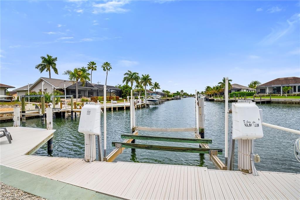 MARCO ISLAND - Residential