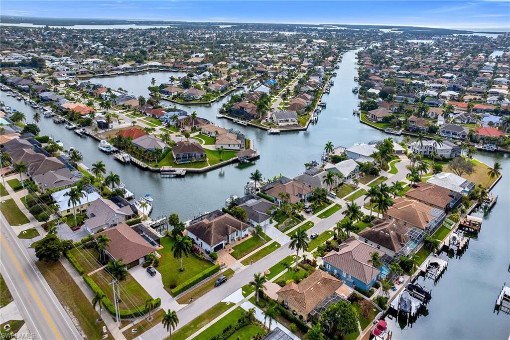 MARCO ISLAND - Residential