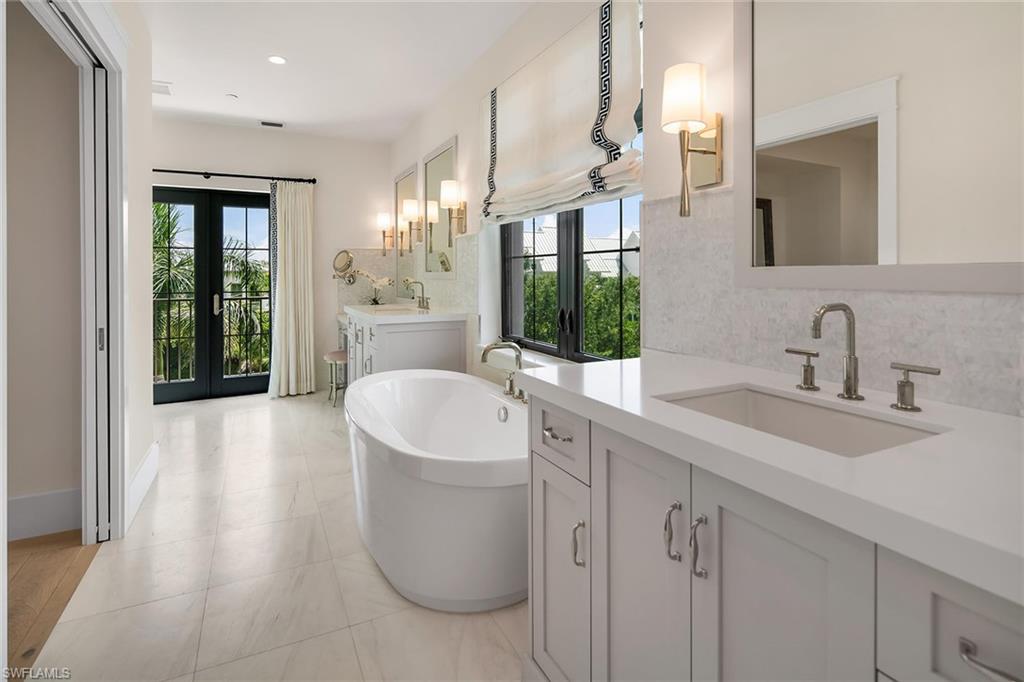 OLDE NAPLES - Residential