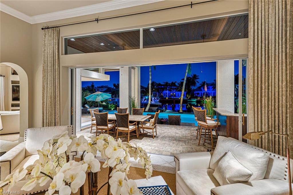 ROYAL HARBOR - Residential