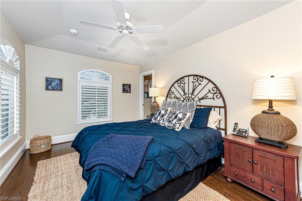 ROYAL HARBOR - Residential