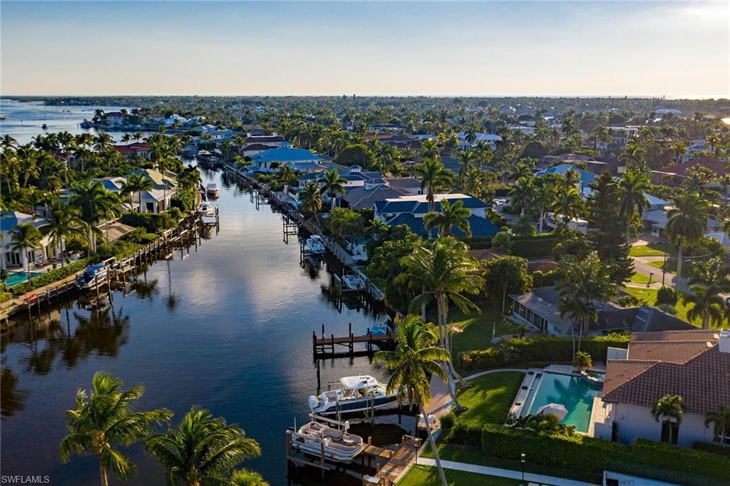 ROYAL HARBOR - Residential