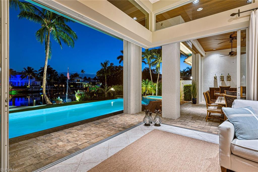 ROYAL HARBOR - Residential