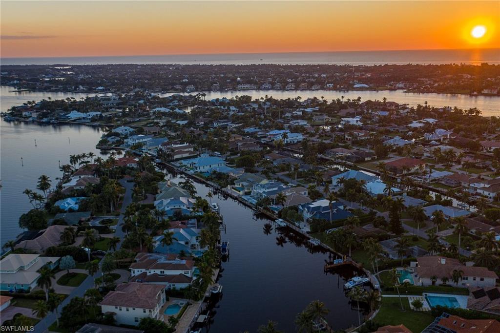 ROYAL HARBOR - Residential