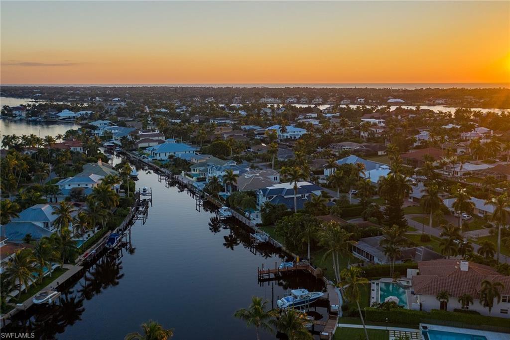 ROYAL HARBOR - Residential