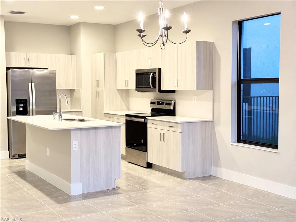 SILVERWOOD - Residential Lease