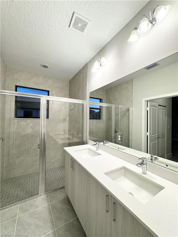 SILVERWOOD - Residential Lease