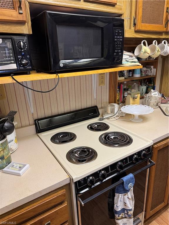 CORKSCREW WOODLANDS - Residential