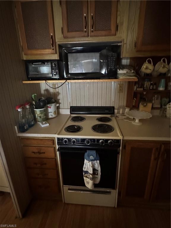 CORKSCREW WOODLANDS - Residential