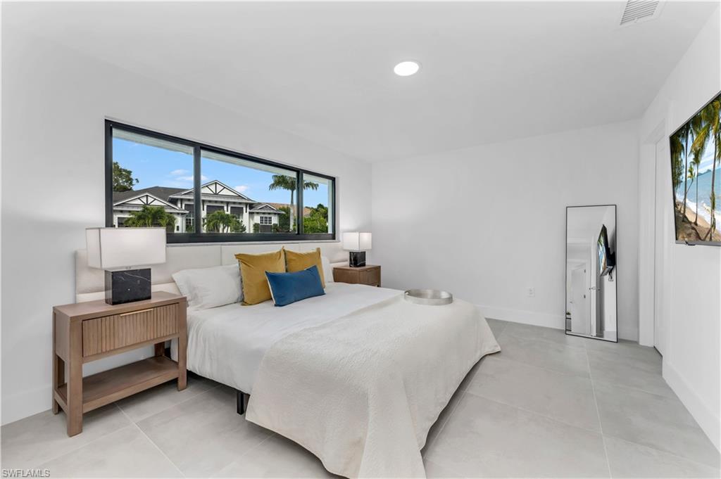 PARK SHORE - Residential