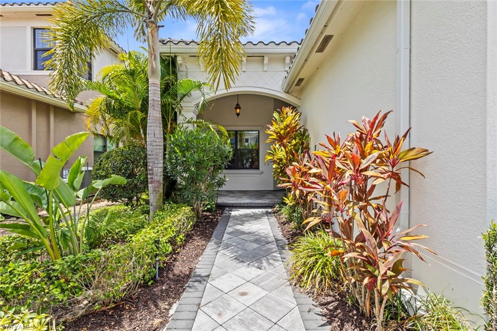 4715 Kensington CIR