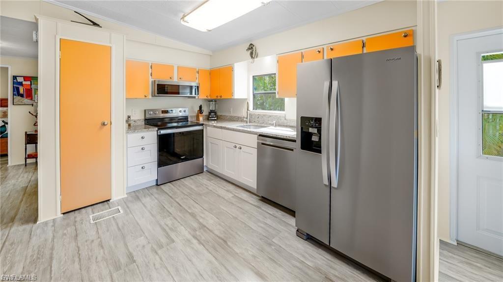 OLD BRIDGE VILLAGE - Residential