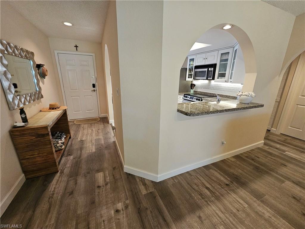 COLONIES - Residential